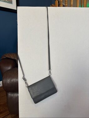 Gray Crossbody Leather Shoulder Bag - Unbranded